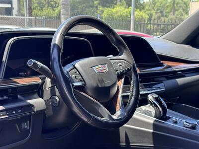 2022 Cadillac Escalade ESV Premium Luxury   - Photo 16 - Studio City, CA 91604