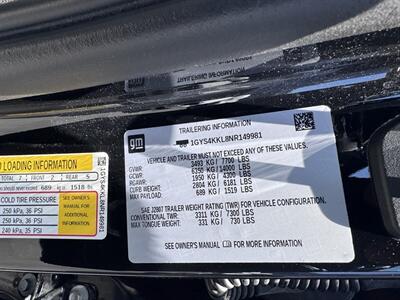 2022 Cadillac Escalade ESV Premium Luxury   - Photo 18 - Studio City, CA 91604