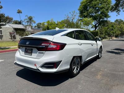 2018 Honda Clarity Plug-In Hybrid   - Photo 14 - Studio City, CA 91604