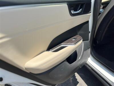 2018 Honda Clarity Plug-In Hybrid   - Photo 27 - Studio City, CA 91604