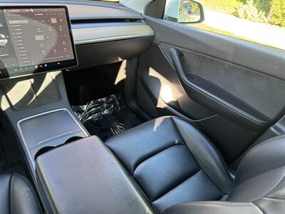 2022 Tesla Model Y Long Range   - Photo 23 - Studio City, CA 91604