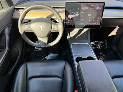 2022 Tesla Model Y Long Range   - Photo 25 - Studio City, CA 91604