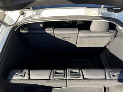 2022 Tesla Model Y Long Range   - Photo 14 - Studio City, CA 91604