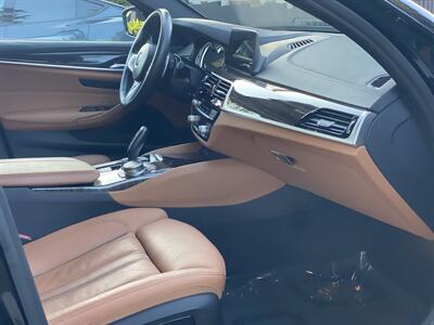 2018 BMW 5 Series 530e iPerformance  M Sports Package - Photo 28 - Studio City, CA 91604