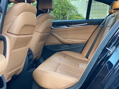 2018 BMW 5 Series 530e iPerformance  M Sports Package - Photo 18 - Studio City, CA 91604