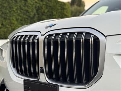 2025 BMW X7 xDrive40i - Photo 10 - Studio City, CA 91604