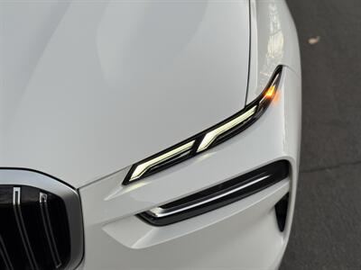 2025 BMW X7 xDrive40i - Photo 11 - Studio City, CA 91604