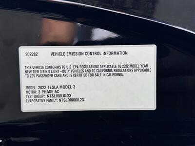 2022 Tesla Model 3 Long Range   - Photo 58 - Studio City, CA 91604