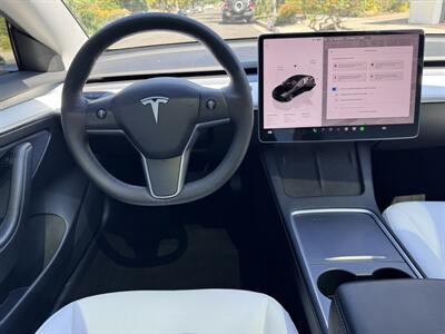 2022 Tesla Model 3 Long Range   - Photo 21 - Studio City, CA 91604