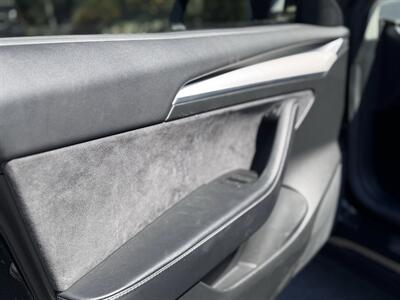 2022 Tesla Model 3 Long Range   - Photo 43 - Studio City, CA 91604