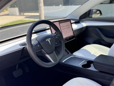 2022 Tesla Model 3 Long Range   - Photo 23 - Studio City, CA 91604