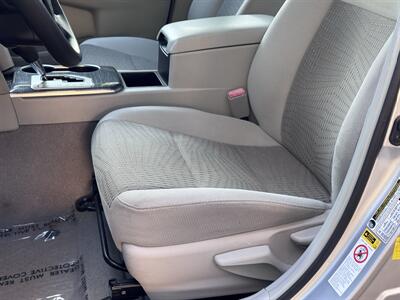 2013 Toyota Camry Hybrid LE - Photo 21 - Studio City, CA 91604