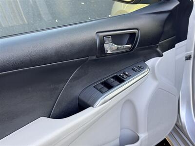 2013 Toyota Camry Hybrid LE - Photo 42 - Studio City, CA 91604