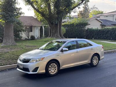 2013 Toyota Camry Hybrid LE - Photo 1 - Studio City, CA 91604