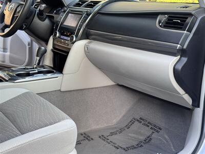 2013 Toyota Camry Hybrid LE - Photo 38 - Studio City, CA 91604
