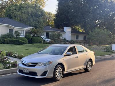 2013 Toyota Camry Hybrid LE - Photo 2 - Studio City, CA 91604
