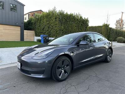 Tesla Model 3's photo