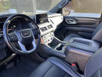 2022 GMC Yukon XL SLT   - Photo 23 - Studio City, CA 91604