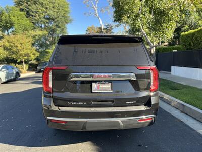 2022 GMC Yukon XL SLT   - Photo 12 - Studio City, CA 91604
