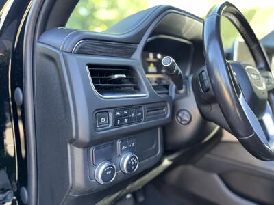 2022 GMC Yukon XL SLT   - Photo 21 - Studio City, CA 91604