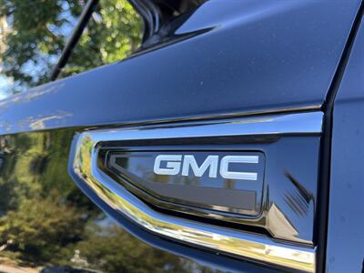 2022 GMC Yukon XL SLT   - Photo 59 - Studio City, CA 91604