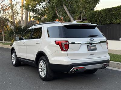 2017 Ford Explorer XLT   - Photo 20 - Studio City, CA 91604