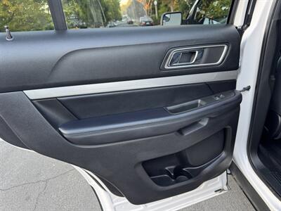 2017 Ford Explorer XLT   - Photo 46 - Studio City, CA 91604