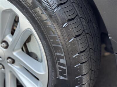 2017 Ford Explorer XLT   - Photo 86 - Studio City, CA 91604