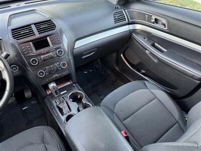 2017 Ford Explorer XLT   - Photo 52 - Studio City, CA 91604