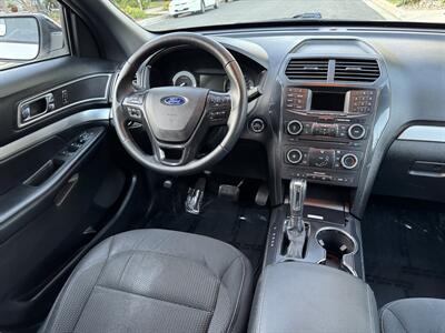 2017 Ford Explorer XLT   - Photo 49 - Studio City, CA 91604