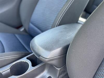 2013 Hyundai ELANTRA Coupe GS   - Photo 32 - Studio City, CA 91604