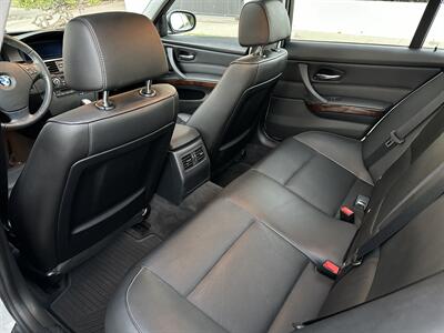 2011 BMW 328i   - Photo 28 - Studio City, CA 91604