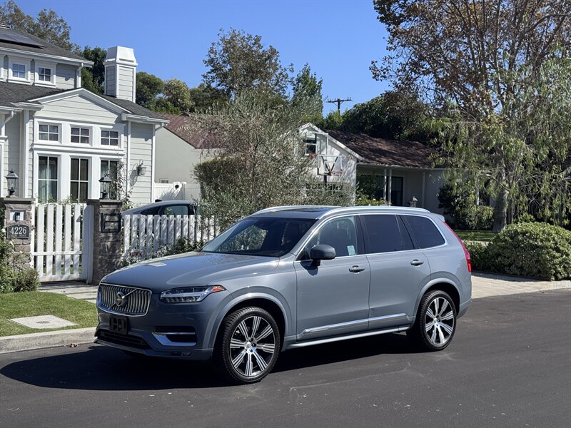 2020 Volvo XC90 T6 Inscription 6-Passenge  