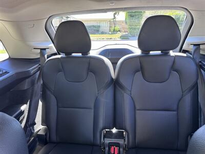 2022 Volvo XC90 Recharge T8 Inscription Expression   - Photo 54 - Studio City, CA 91604