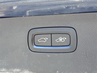 2022 Volvo XC90 Recharge T8 Inscription Expression   - Photo 71 - Studio City, CA 91604