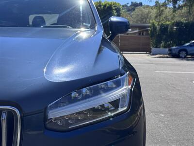 2022 Volvo XC90 Recharge T8 Inscription Expression   - Photo 12 - Studio City, CA 91604