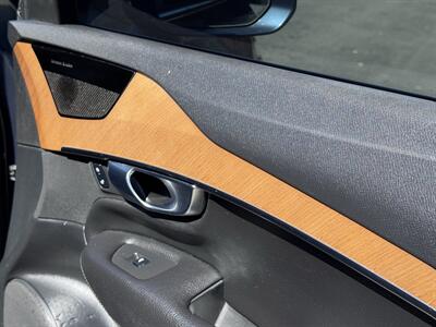 2022 Volvo XC90 Recharge T8 Inscription Expression   - Photo 60 - Studio City, CA 91604