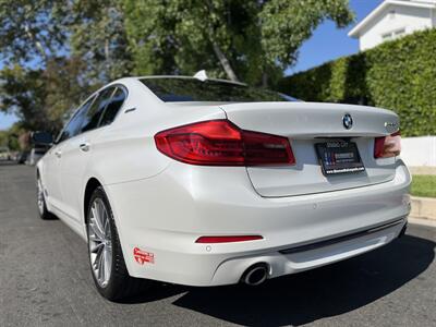 2018 BMW 530e iPerformance   - Photo 18 - Studio City, CA 91604