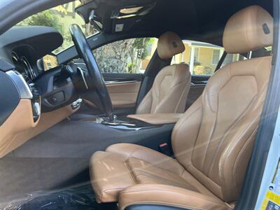 2018 BMW 530e iPerformance   - Photo 32 - Studio City, CA 91604