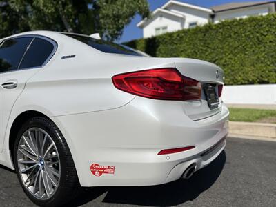 2018 BMW 530e iPerformance   - Photo 17 - Studio City, CA 91604
