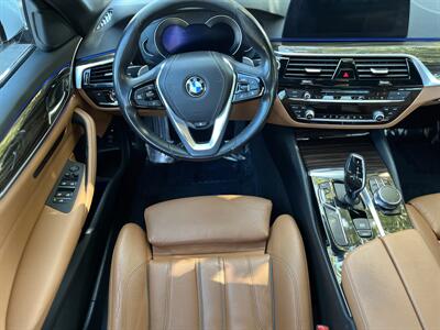 2018 BMW 530e iPerformance   - Photo 42 - Studio City, CA 91604