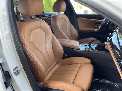 2018 BMW 530e iPerformance   - Photo 52 - Studio City, CA 91604