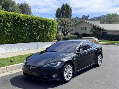 2018 Tesla Model S 75D   - Photo 2 - Studio City, CA 91604