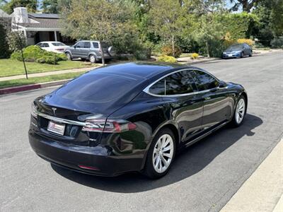 2018 Tesla Model S 75D   - Photo 17 - Studio City, CA 91604