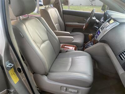 2004 Lexus RX 330   - Photo 30 - Studio City, CA 91604