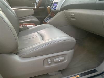 2004 Lexus RX 330   - Photo 28 - Studio City, CA 91604