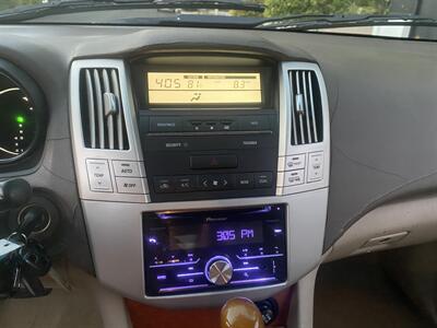 2004 Lexus RX 330   - Photo 38 - Studio City, CA 91604