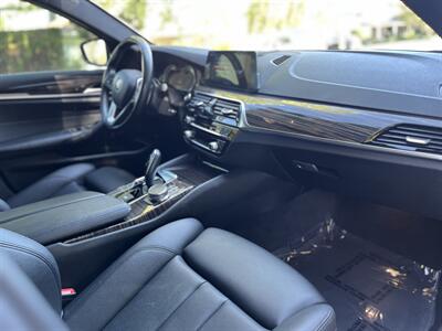 2018 BMW 5 Series 530e iPerformance   - Photo 50 - Studio City, CA 91604