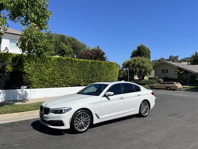 2018 BMW 5 Series 530e iPerformance   - Photo 2 - Studio City, CA 91604