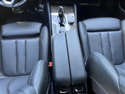 2018 BMW 5 Series 530e iPerformance   - Photo 43 - Studio City, CA 91604